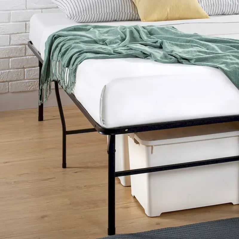 Black Queen Steel Mattress Foundation, 1-Person