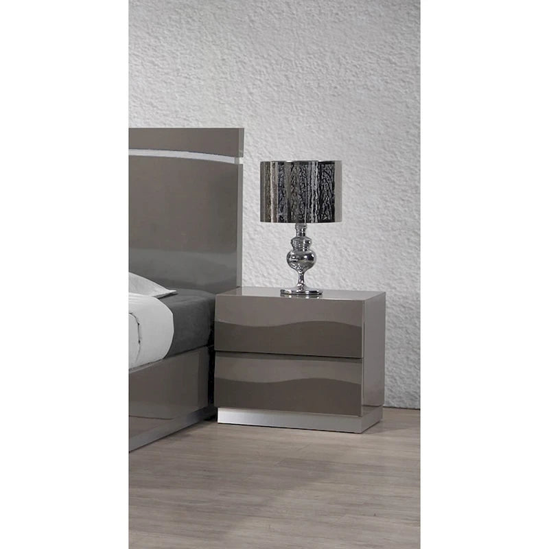 High Gloss Grey Queen Bedroom Set, 4-Piece